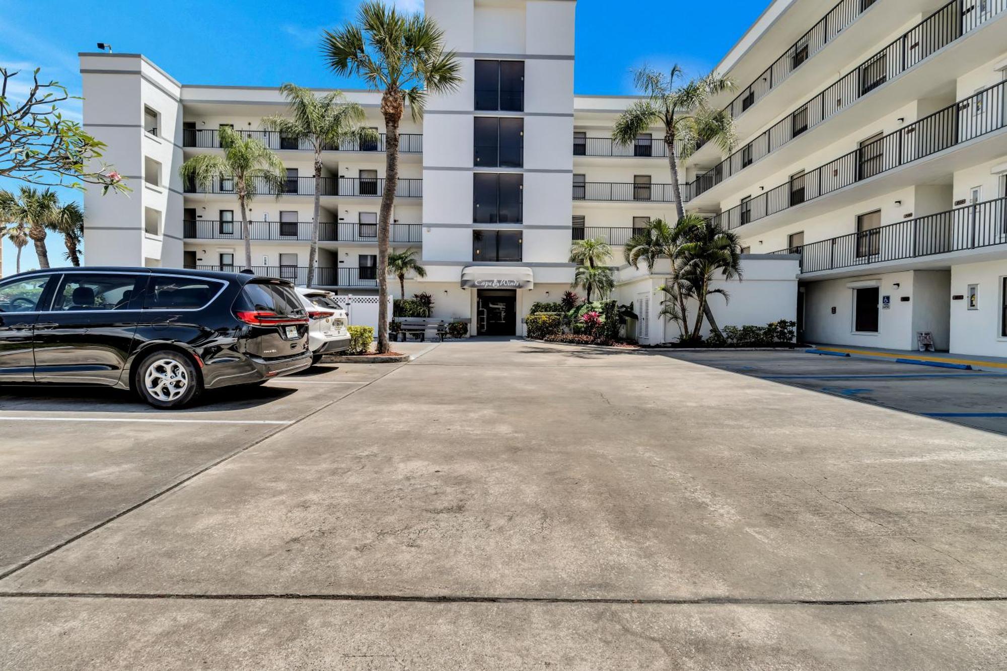Cape Winds Resort Cape Canaveral Exterior foto